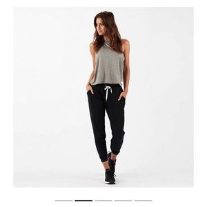 Vuori Performance Jogger